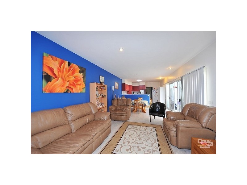 4 Third Avenue, Altona North VIC 3025