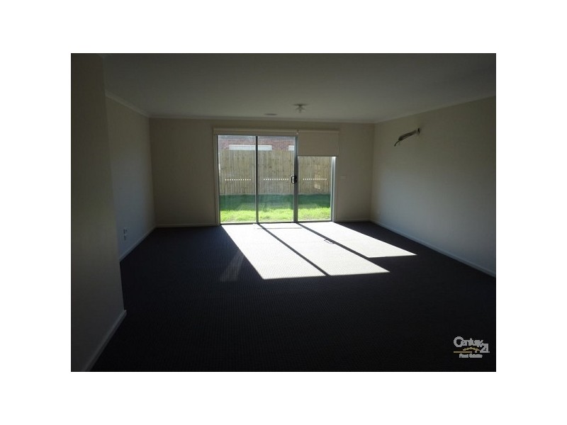 12 LOMANDRA DRIVE, Point Cook VIC 3030