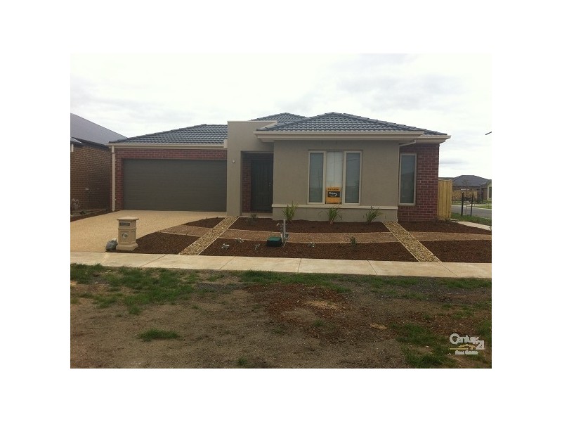 6 CALDWELL ROAD, Williams Landing VIC 3027