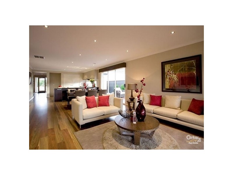 12 BALLADONG CRESCENT, Tarneit VIC 3029