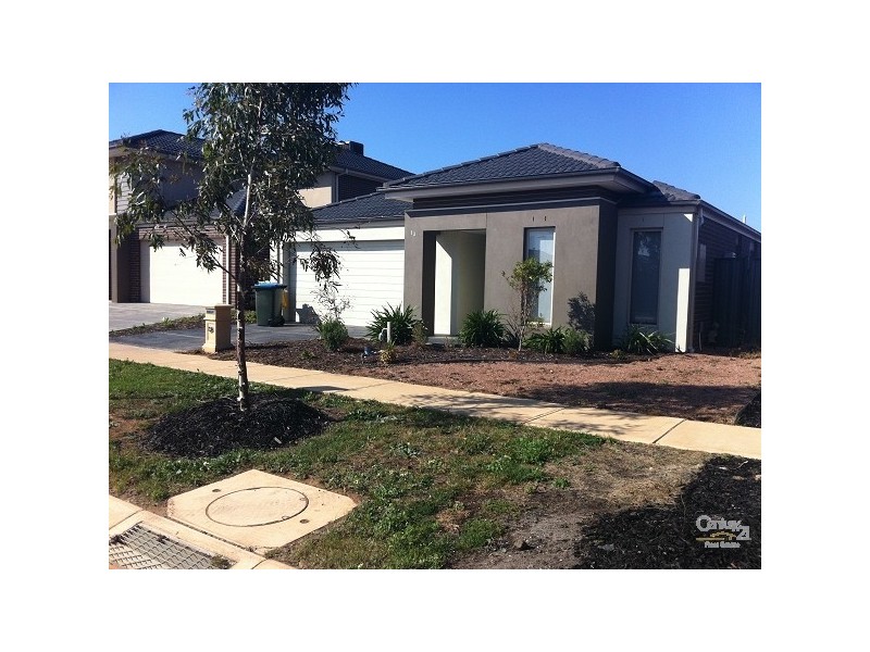 13 HARDWICK ROAD, Point Cook VIC 3030