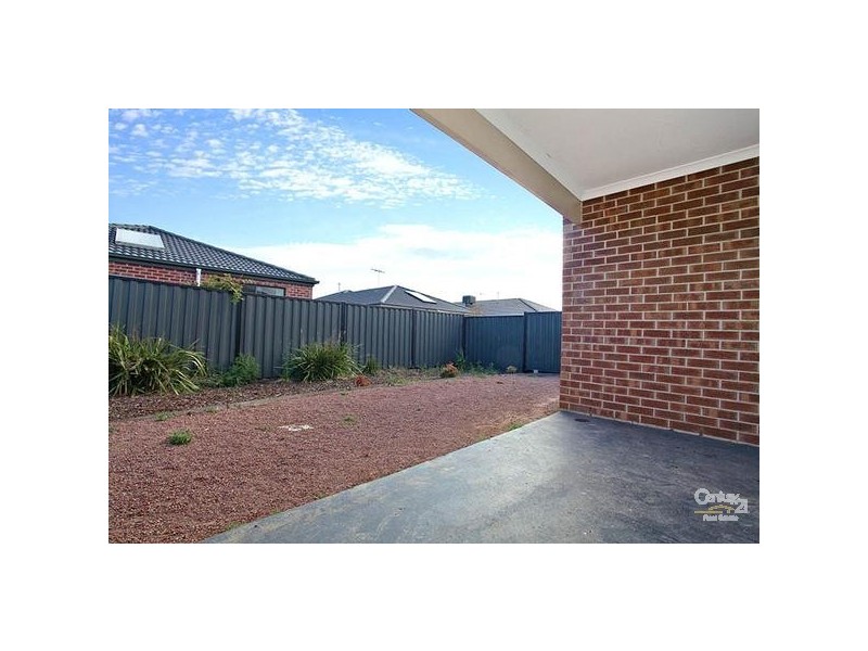 13 HARDWICK ROAD, Point Cook VIC 3030