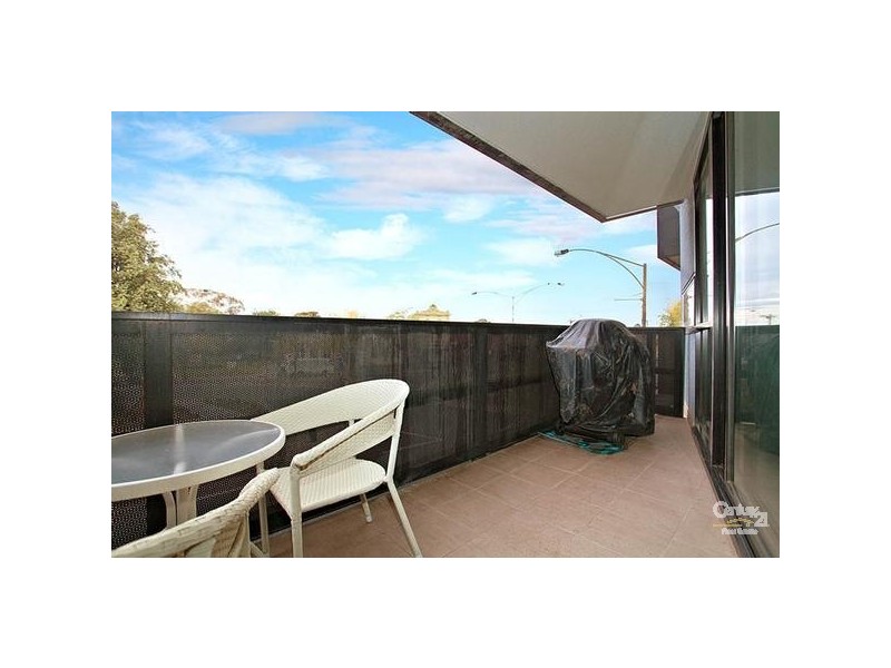 4/4 MASON STREET, Newport VIC 3015