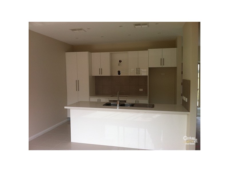 2/160 AITKEN STREET, Williamstown VIC 3016