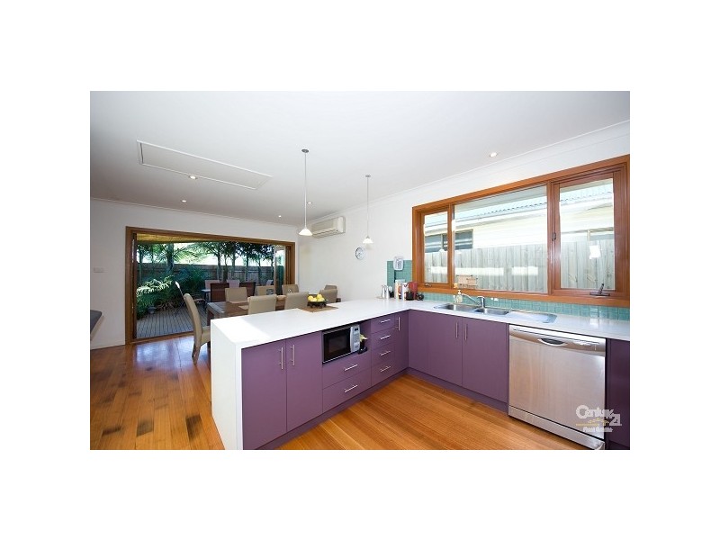 33 Carmen Street, Newport VIC 3015