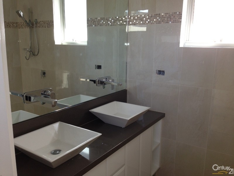 39 Laurie Street, Newport VIC 3015