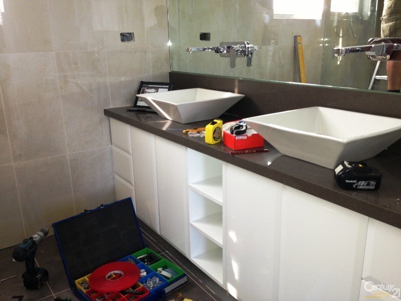 39 Laurie Street, Newport VIC 3015