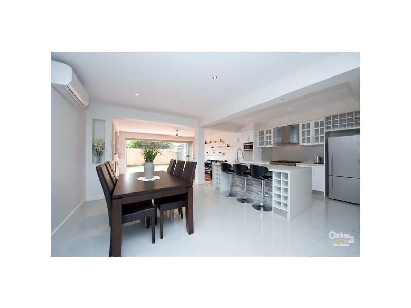 39 Laurie Street, Newport VIC 3015