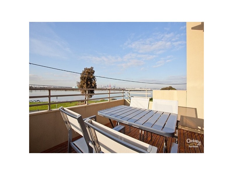 58A The Strand, Newport VIC 3015