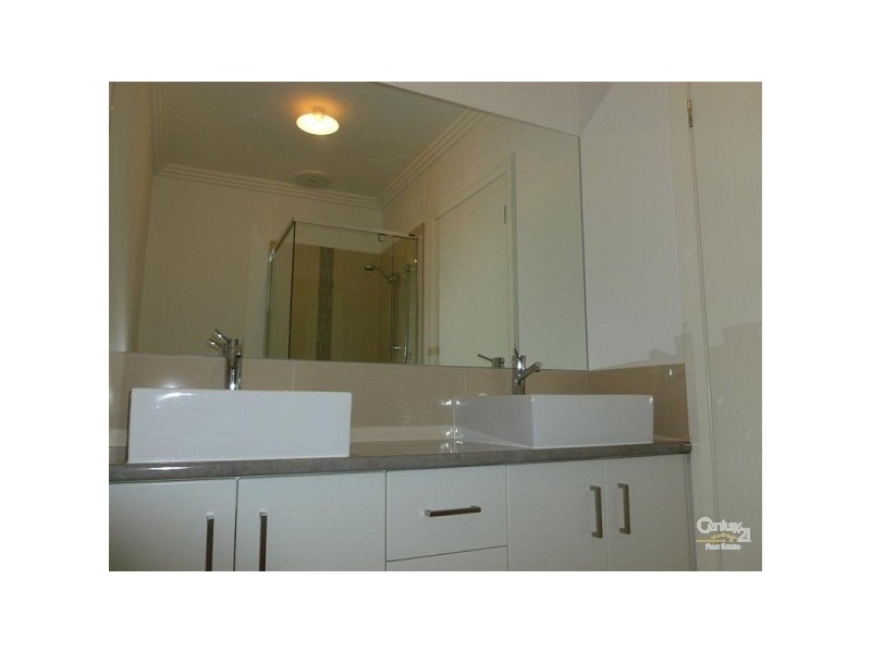 13 COOTAMUNDRA CT, Werribee VIC 3030