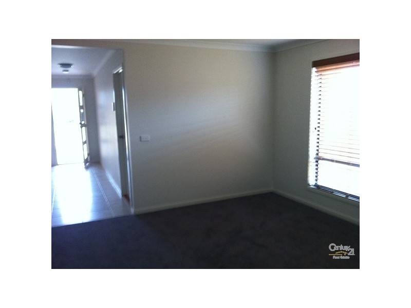 11 FROGGITTS LANE, Werribee VIC 3030