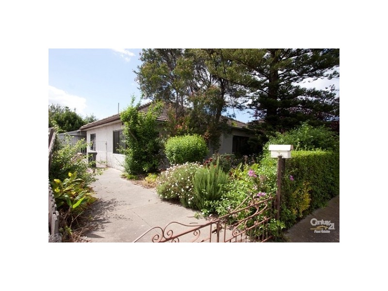 15 Andrews Street, Spotswood VIC 3015