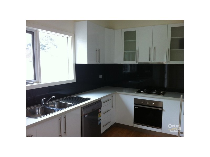 9a SYDNEY STREET, Newport VIC 3015