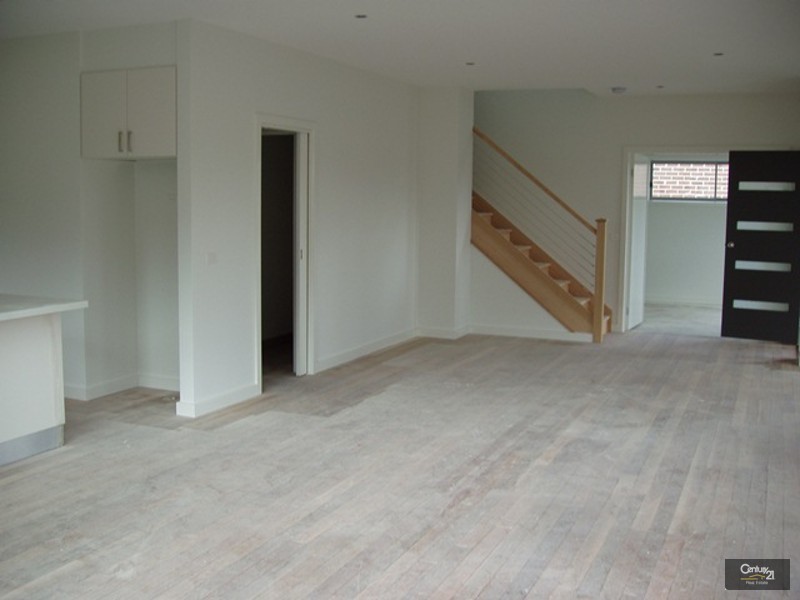 1/58 Blenheim Road, Newport VIC 3015