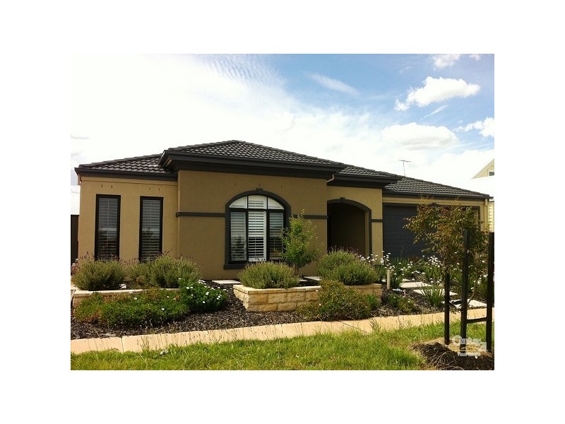 38 Villiers Drive, Point Cook VIC 3030