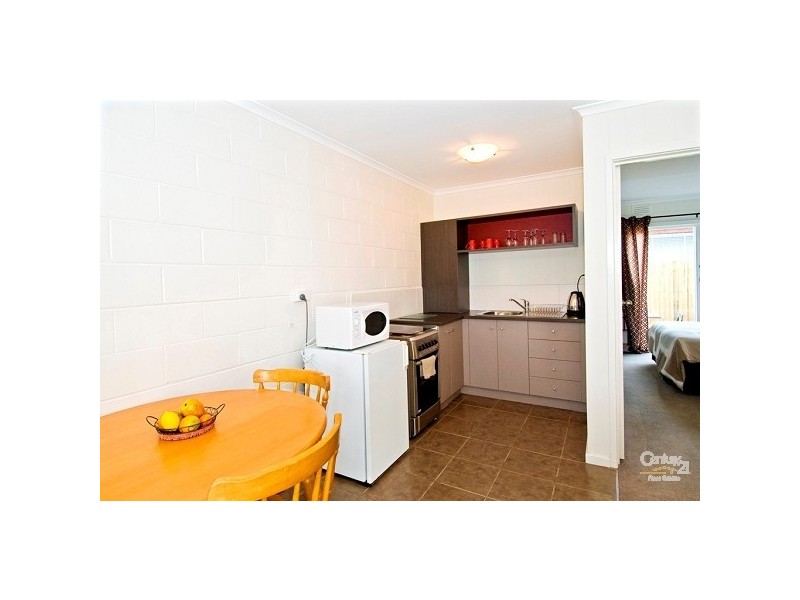 6/29 DOVER ROAD, Williamstown VIC 3016