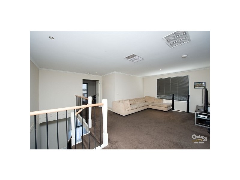 17 Trieste Way, Point Cook VIC 3030
