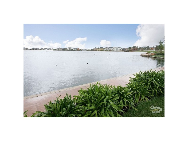 84 Vaucluse Boulevard, Sanctuary Lakes VIC 3030