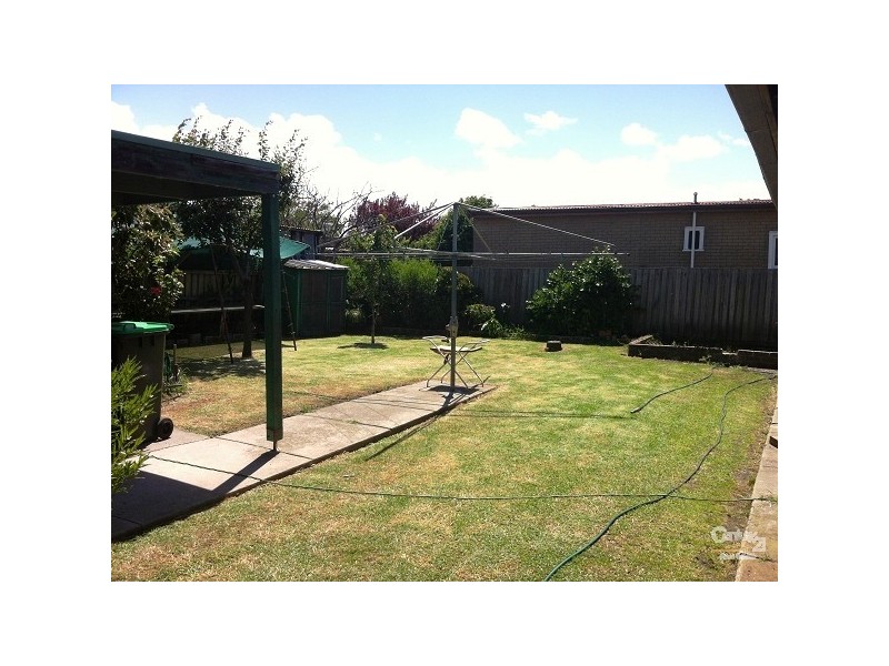 4 MCINTOSH ROAD, Altona North VIC 3025