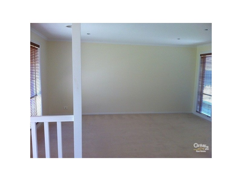 13 BANJO PATTERSON DRIVE, Point Cook VIC 3030