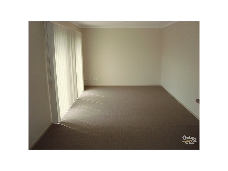 16 BILLABONG CRESCENT, Tarneit VIC 3029