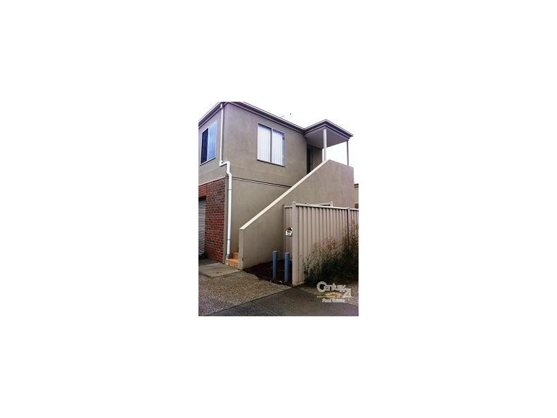 15a SUNNY LANE, Point Cook VIC 3030