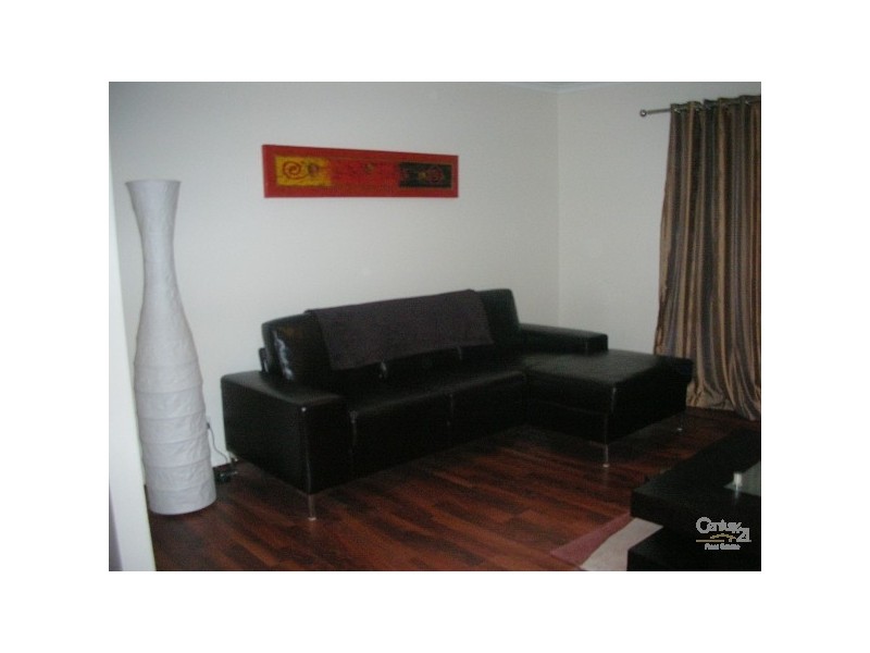 32 Astley Crs, Point Cook VIC 3030