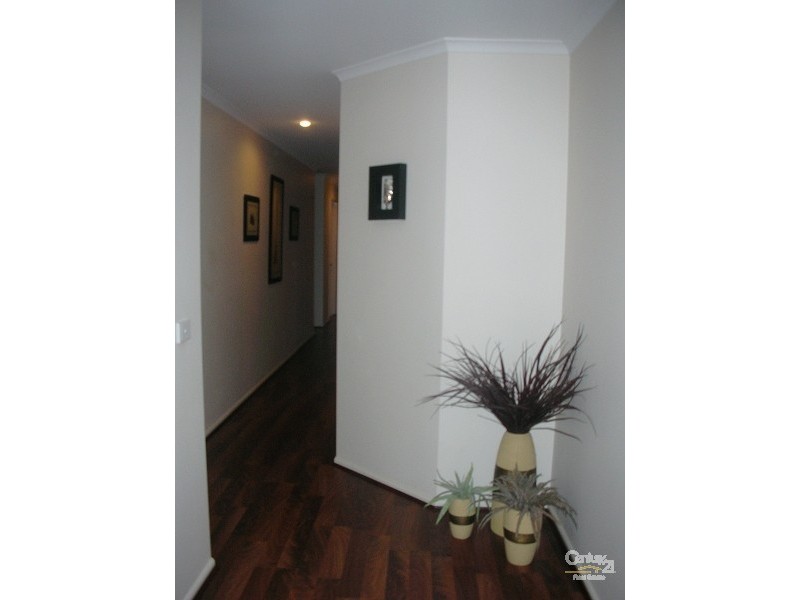 32 Astley Crs, Point Cook VIC 3030