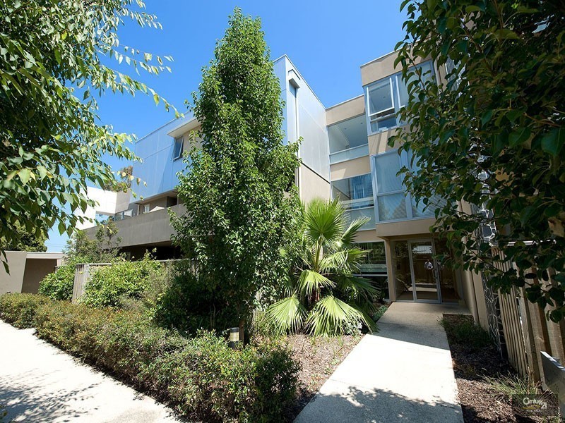 8/114 Mason Street, Newport VIC 3015