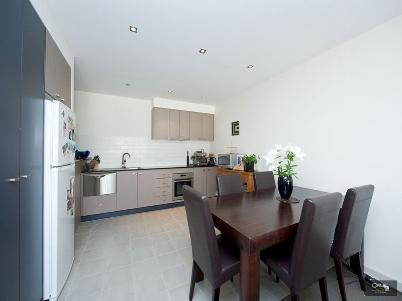 8/114 Mason Street, Newport VIC 3015