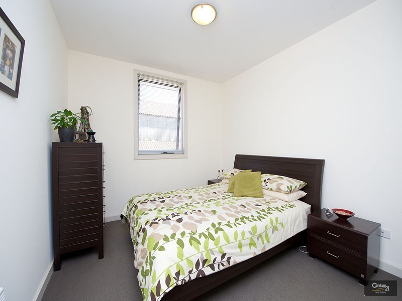 8/114 Mason Street, Newport VIC 3015