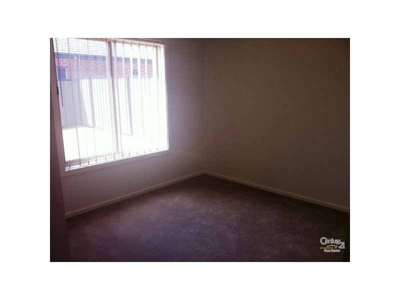 5 GARLAND TERRACE, Point Cook VIC 3030