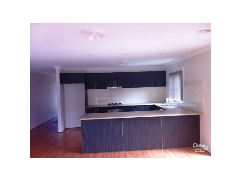 5 GARLAND TERRACE, Point Cook VIC 3030