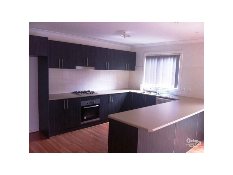 5 GARLAND TERRACE, Point Cook VIC 3030