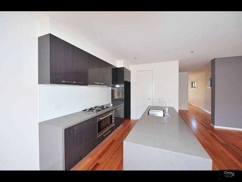 38 Kernot Street, South Kingsville VIC 3015