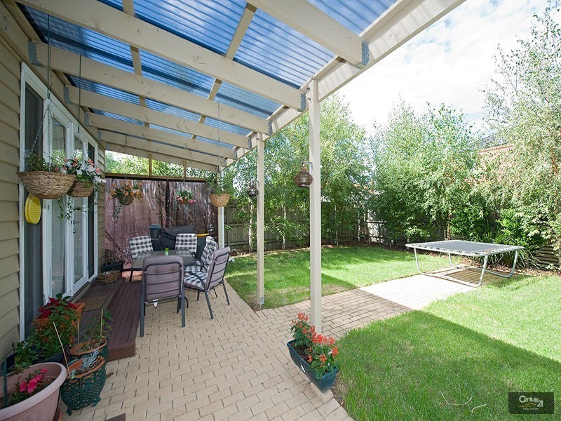 17 Derham Street, Spotswood VIC 3015