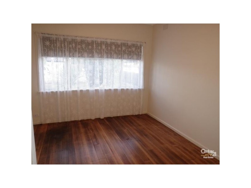 26 CYCLAMEN AVENUE, Altona North VIC 3025