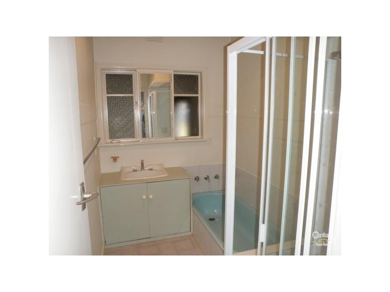 26 CYCLAMEN AVENUE, Altona North VIC 3025