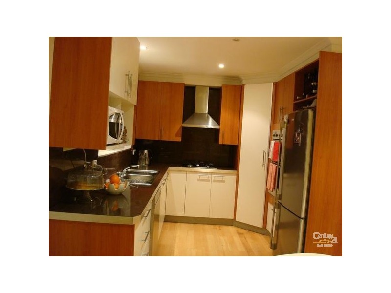 91 SOMMERS PARADE, Altona Meadows VIC 3028