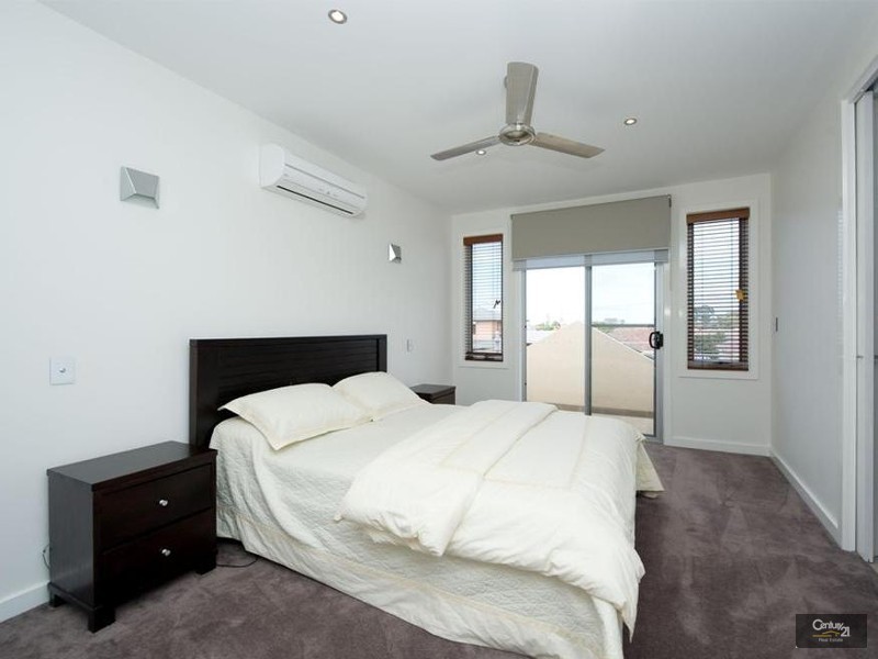 4 Laurie Street, Newport VIC 3015