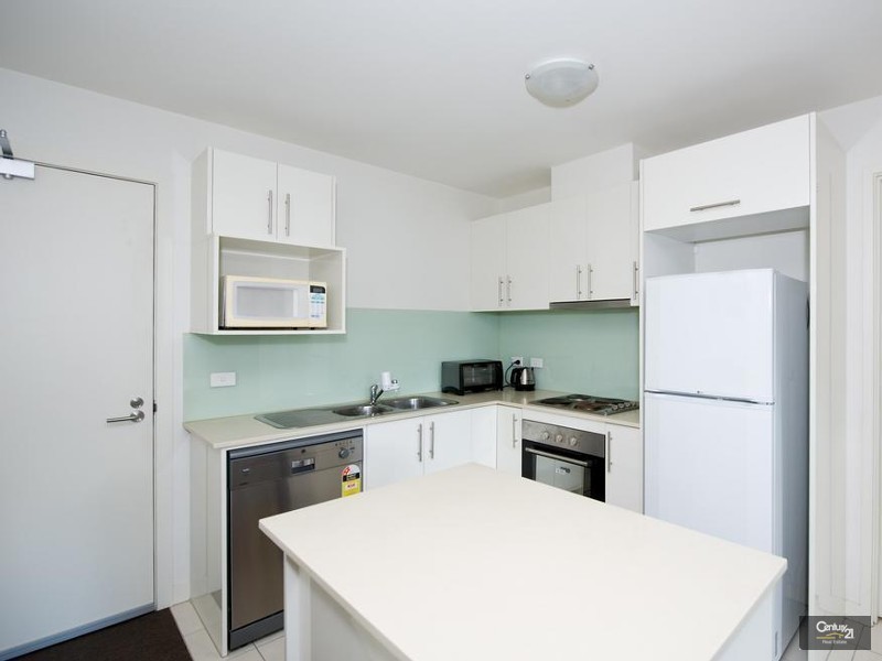 7/13 Logie Street, Oakleigh VIC 3166