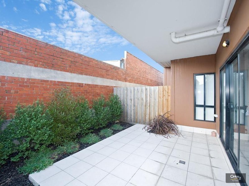 7/13 Logie Street, Oakleigh VIC 3166