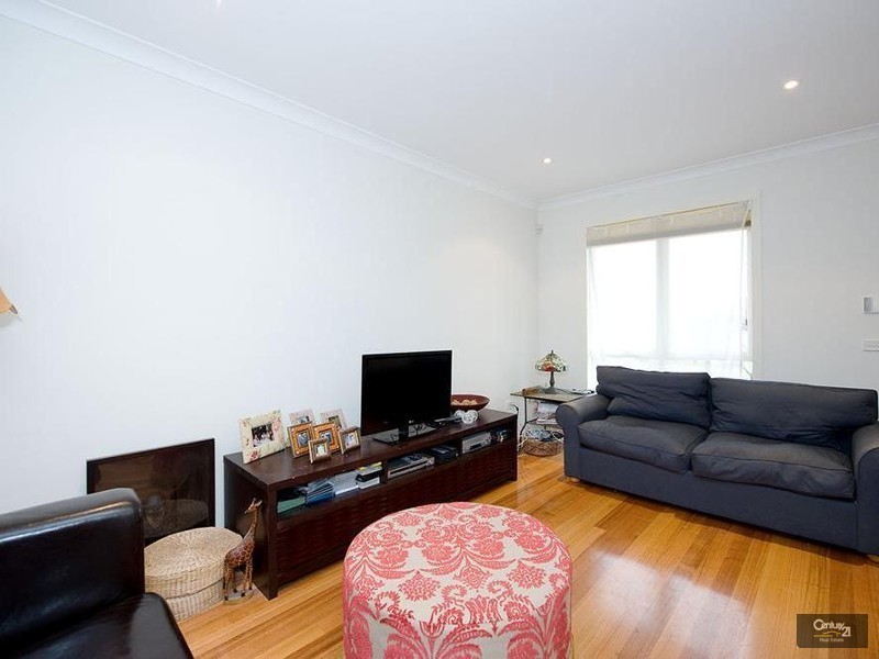 57 John Liston Drive, Newport VIC 3015