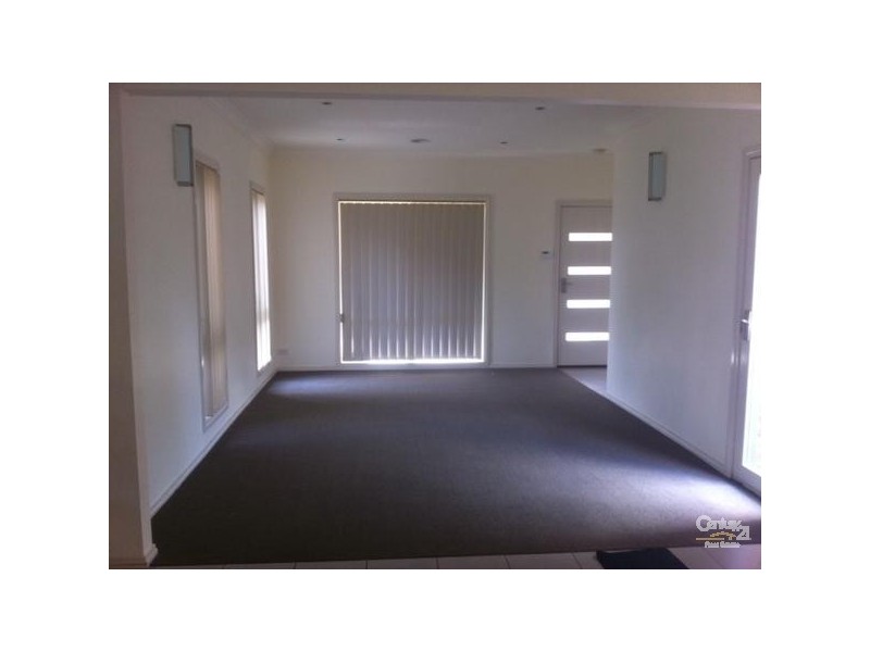 1/14 OMAR STREET, Maidstone VIC 3012