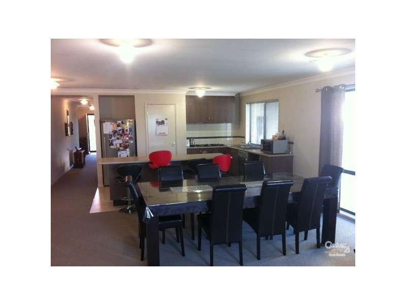 19 DAINTREE BLV, Tarneit VIC 3029