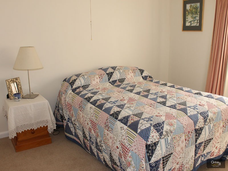 14 Reckleben Street, Castlemaine VIC 3450