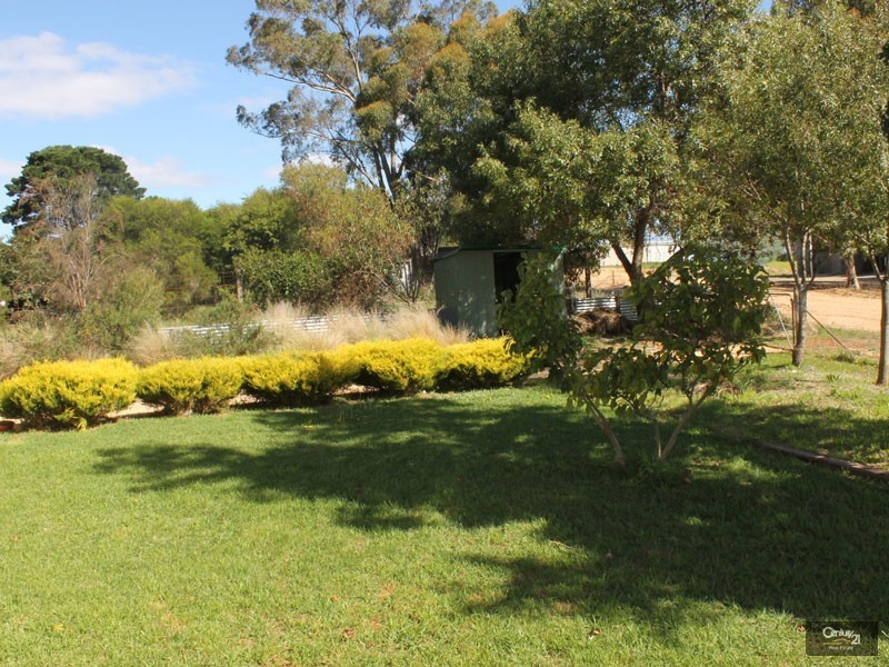 14 Reckleben Street, Castlemaine VIC 3450