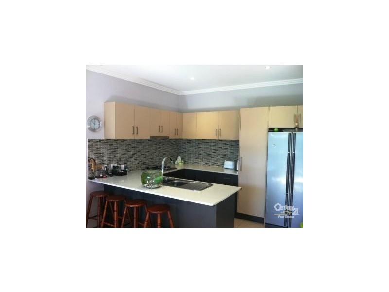 2/119 BLACKSHAWS ROAD, Newport VIC 3015