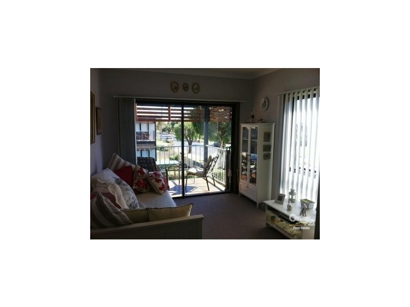 2/119 BLACKSHAWS ROAD, Newport VIC 3015