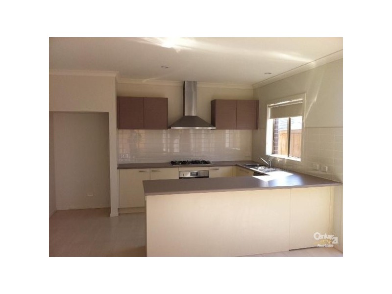 20 SANTORINI CRESCENT, Point Cook VIC 3030